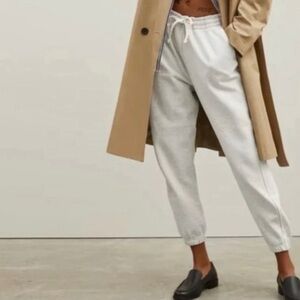 New Everlane The Track Jogger Size XS Heather Grey